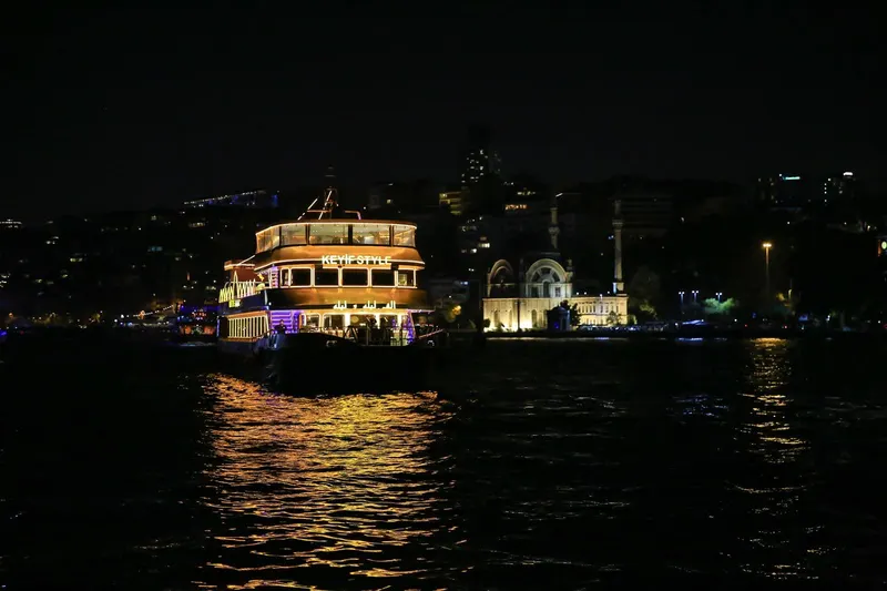 Arabischer Bosporus-Abend