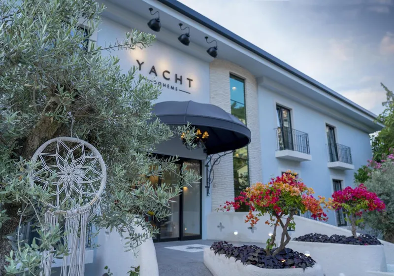 Yacht Boheme Hotel-Boutique Class - Adults Only