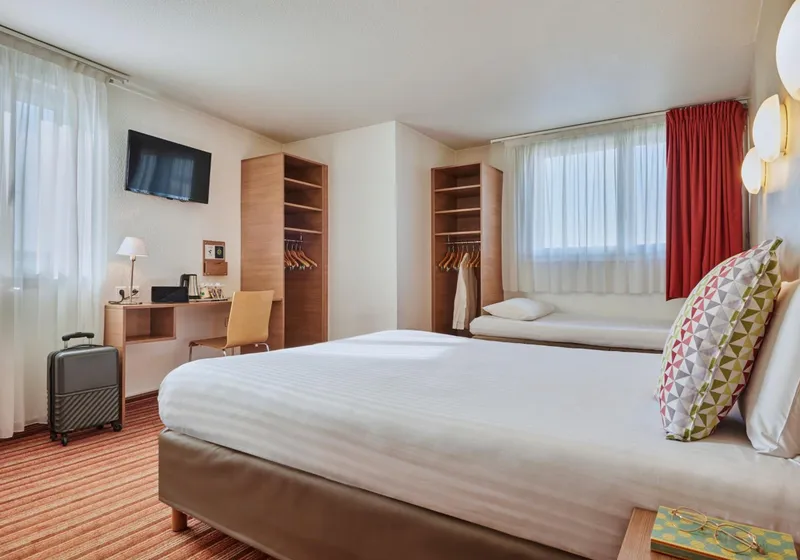 CAMPANILE PARIS 12 - Bercy Village 2