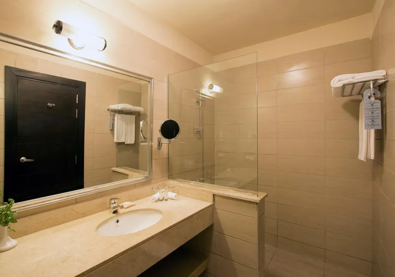 JAZ Fanara Resort 4