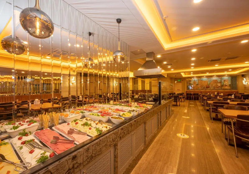 Ramada By Wyndham Istanbul Pera 4