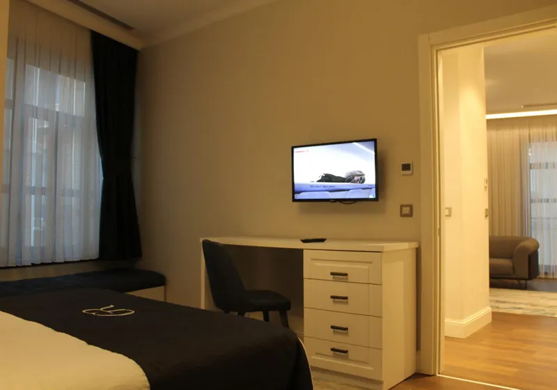 Garlon Residence 3