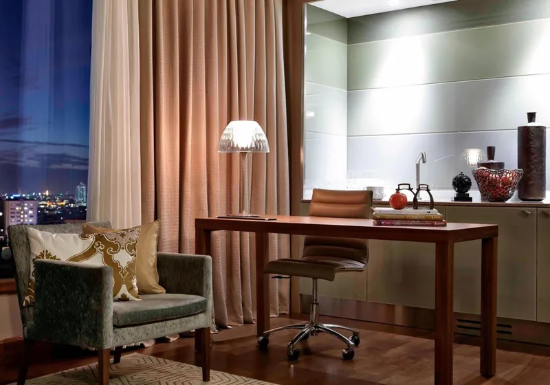 Renaissance Istanbul Polat Bosphorus Hotel 4