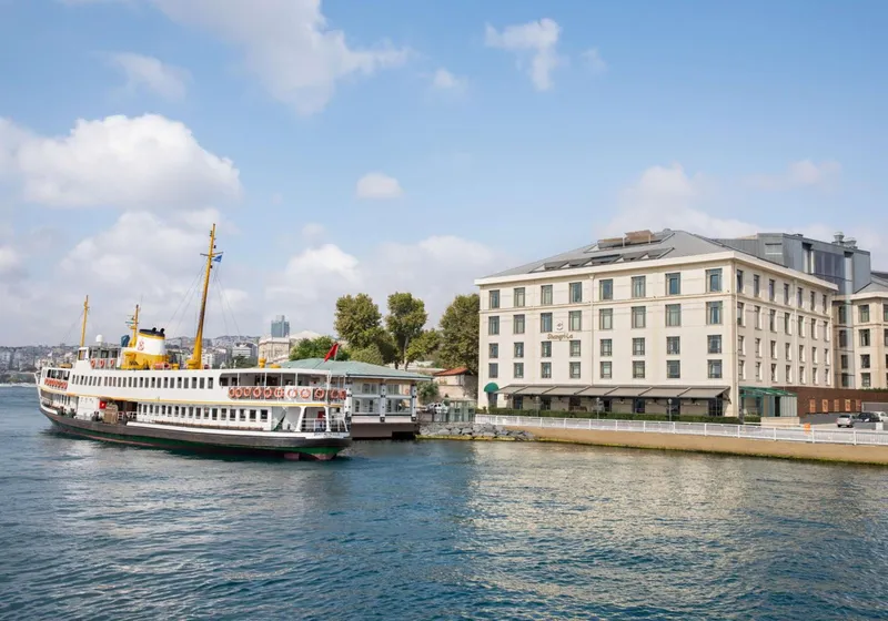 Shangri-La Bosphorus, Istanbul in Istanbul