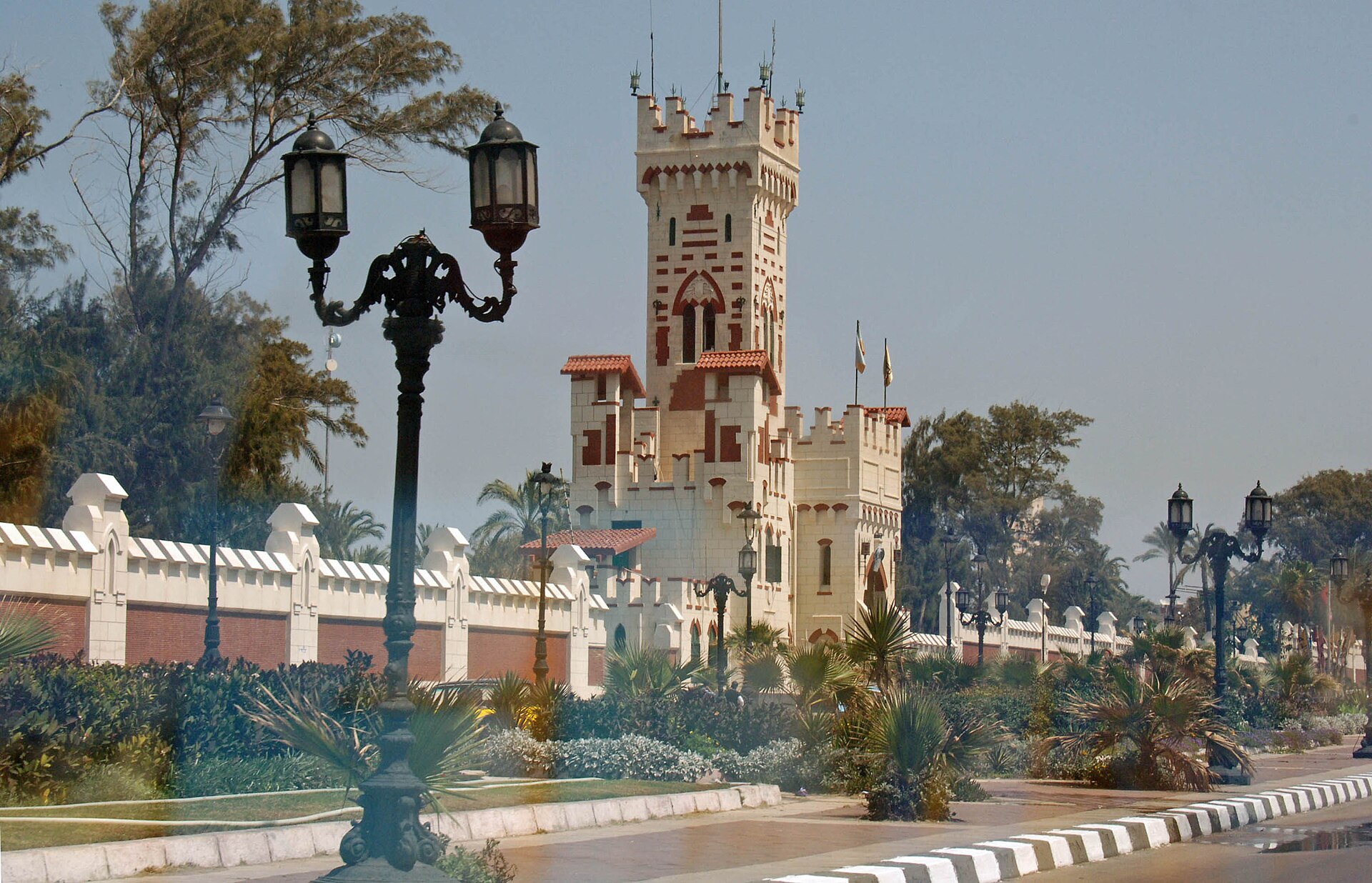 حدائق قصر المنتزه — الإسكندرية