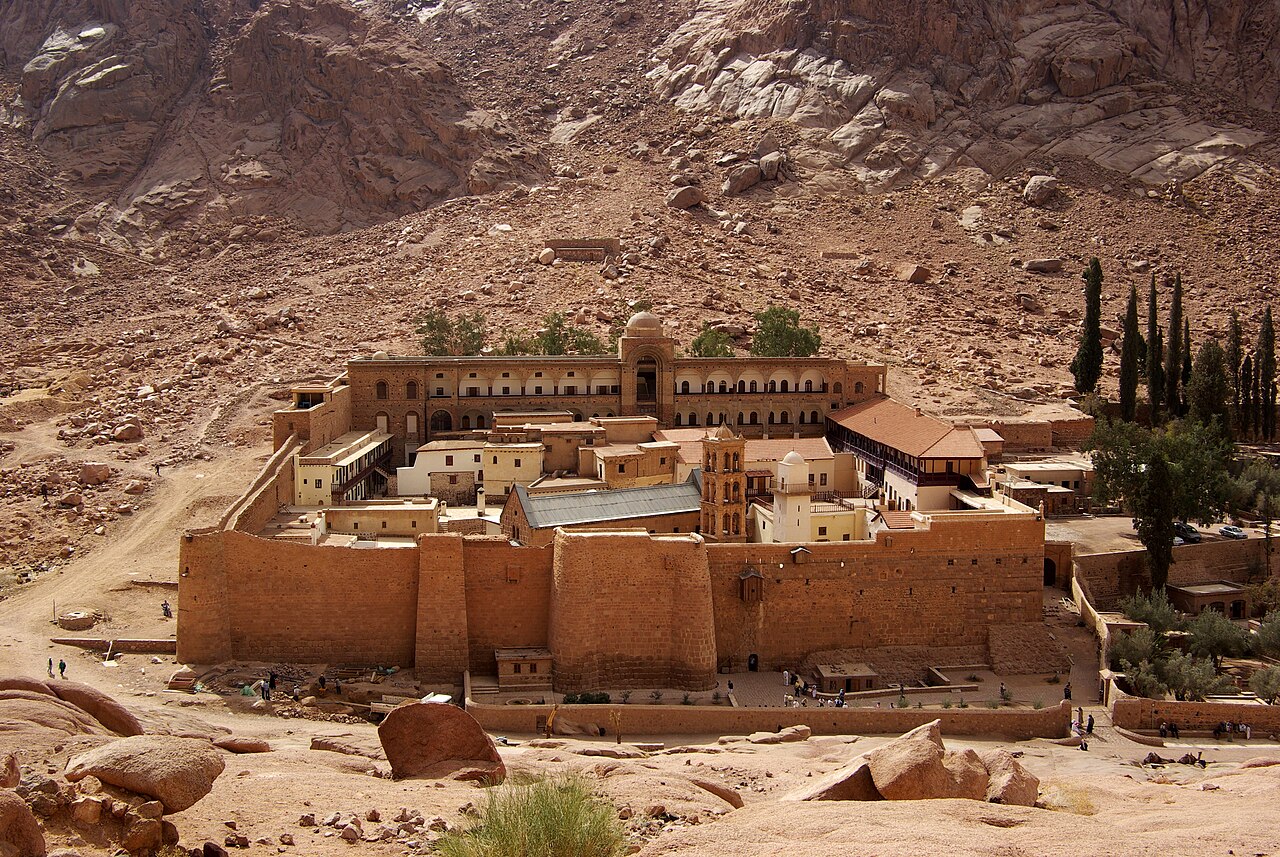 دير سانت كاترين وجبل موسى
