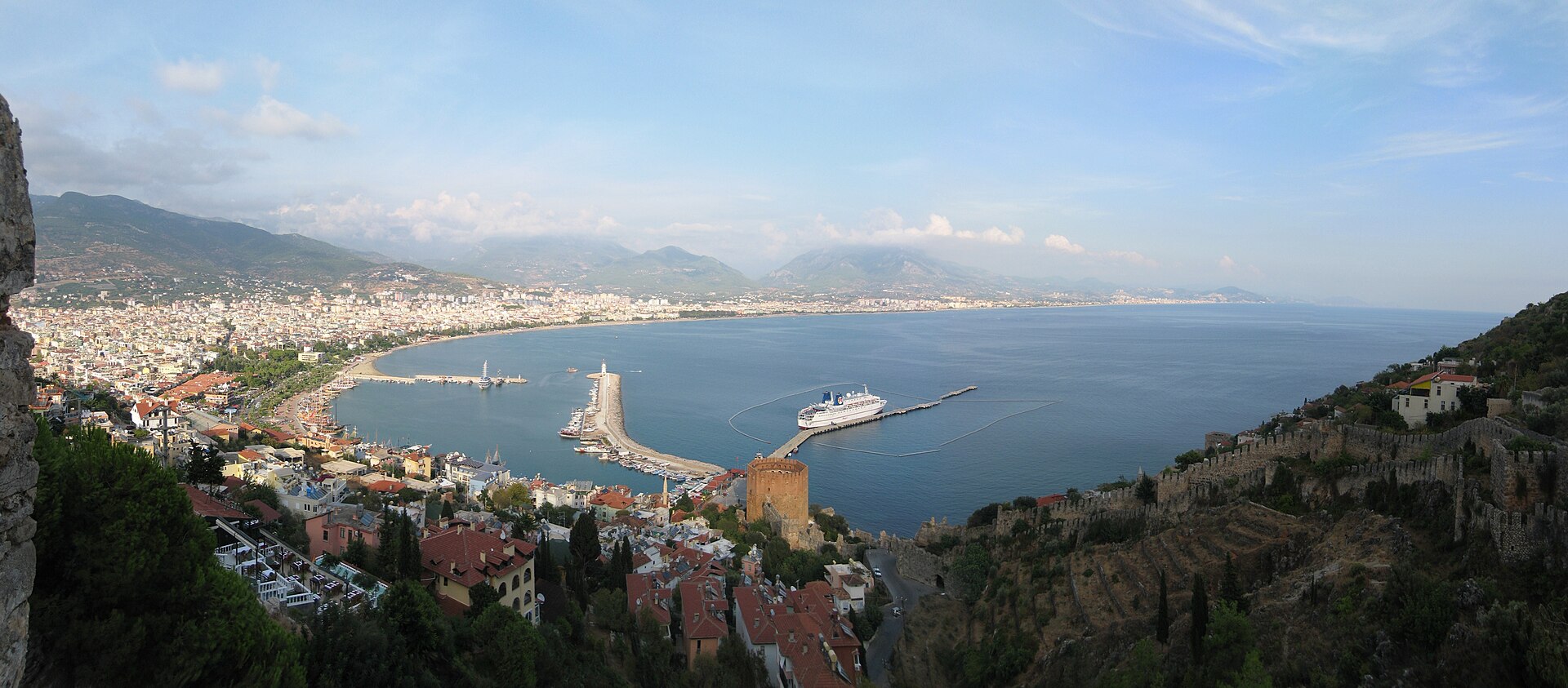 Alanya-Hafen und Bootsfahrten — Alanya