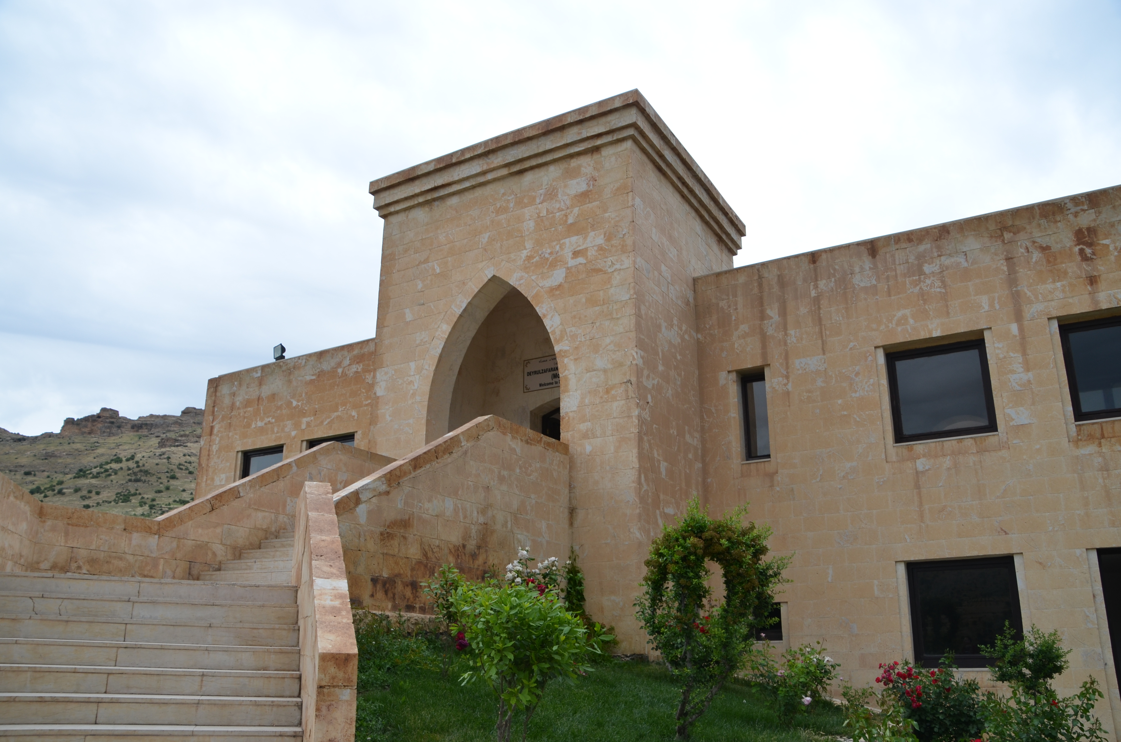 دير الزعفران — ماردين وشانلي أورفا
